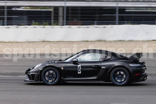 (108) HHR 13