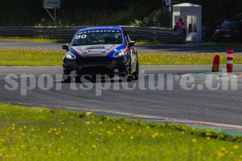 (37) Salzburgring 24
